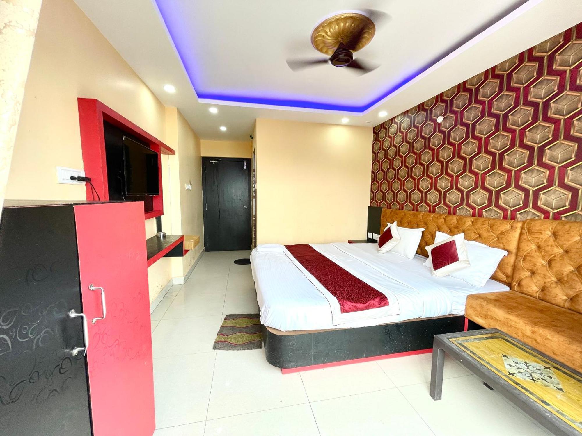 Hotel Seven Inn By Seven Group Puri Exterior foto